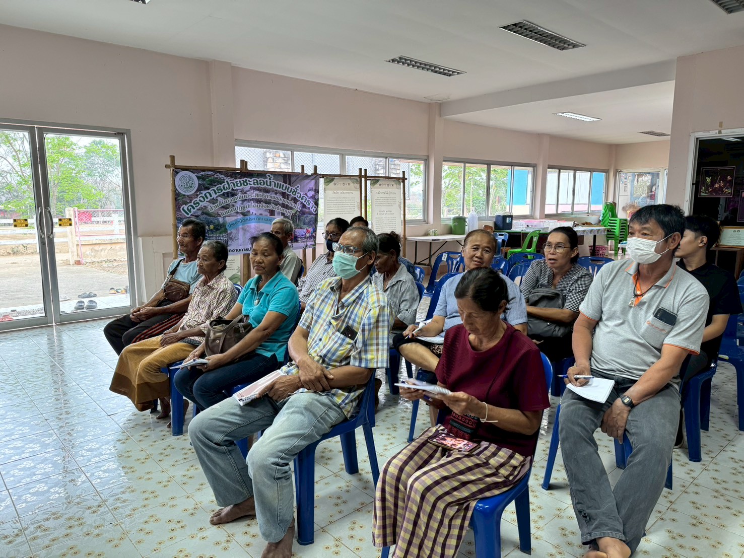 title - ส.ป.ก.จันทบุรี ฝึกอบรมโครงการฝายชะลอน้ำแบบชั่วคราวสำหรับการเพิ่มประสิทธิภาพของแหล่งน้ำในเขตปฏิรูปที่ดิน กิจกรรมฝายชะลอน้ำแบบชั่วคราวสำหรับการเพิ่มประสิทธิภาพของแหล่งน้ำในเขตปฏิรูปที่ดิน ปีงบประมาณ พ.ศ. 2569 